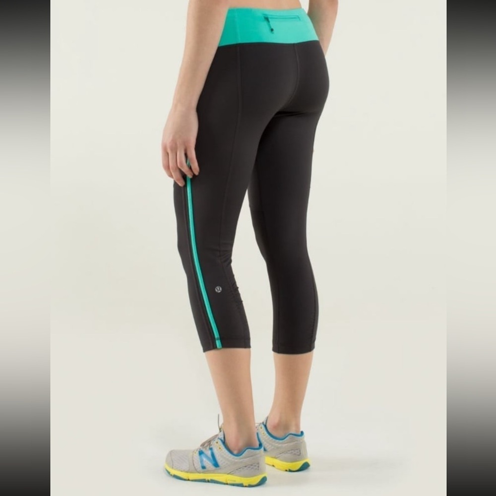 Lululemon Race With Grace Crop Sz 4
